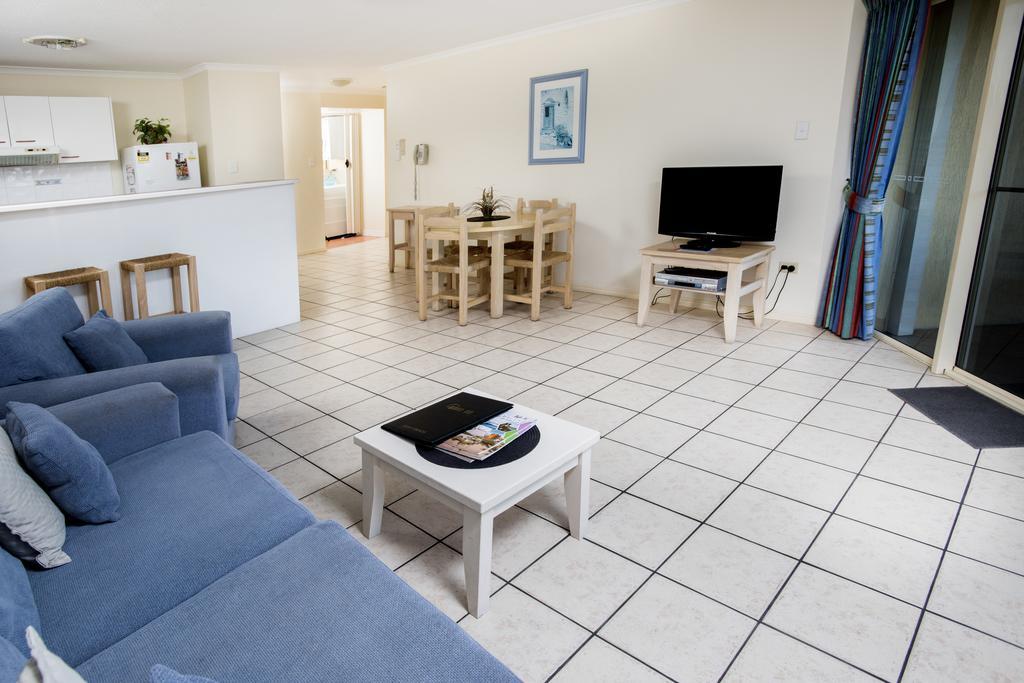 הרווי ביי Alexander Beachfront Apartments מראה חיצוני תמונה