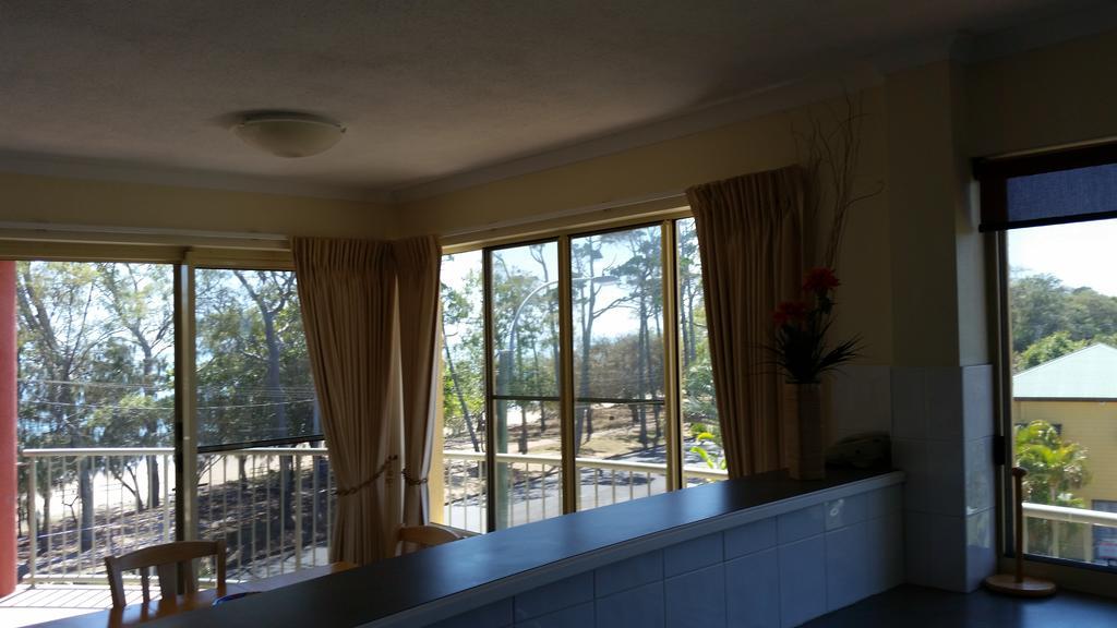הרווי ביי Alexander Beachfront Apartments מראה חיצוני תמונה