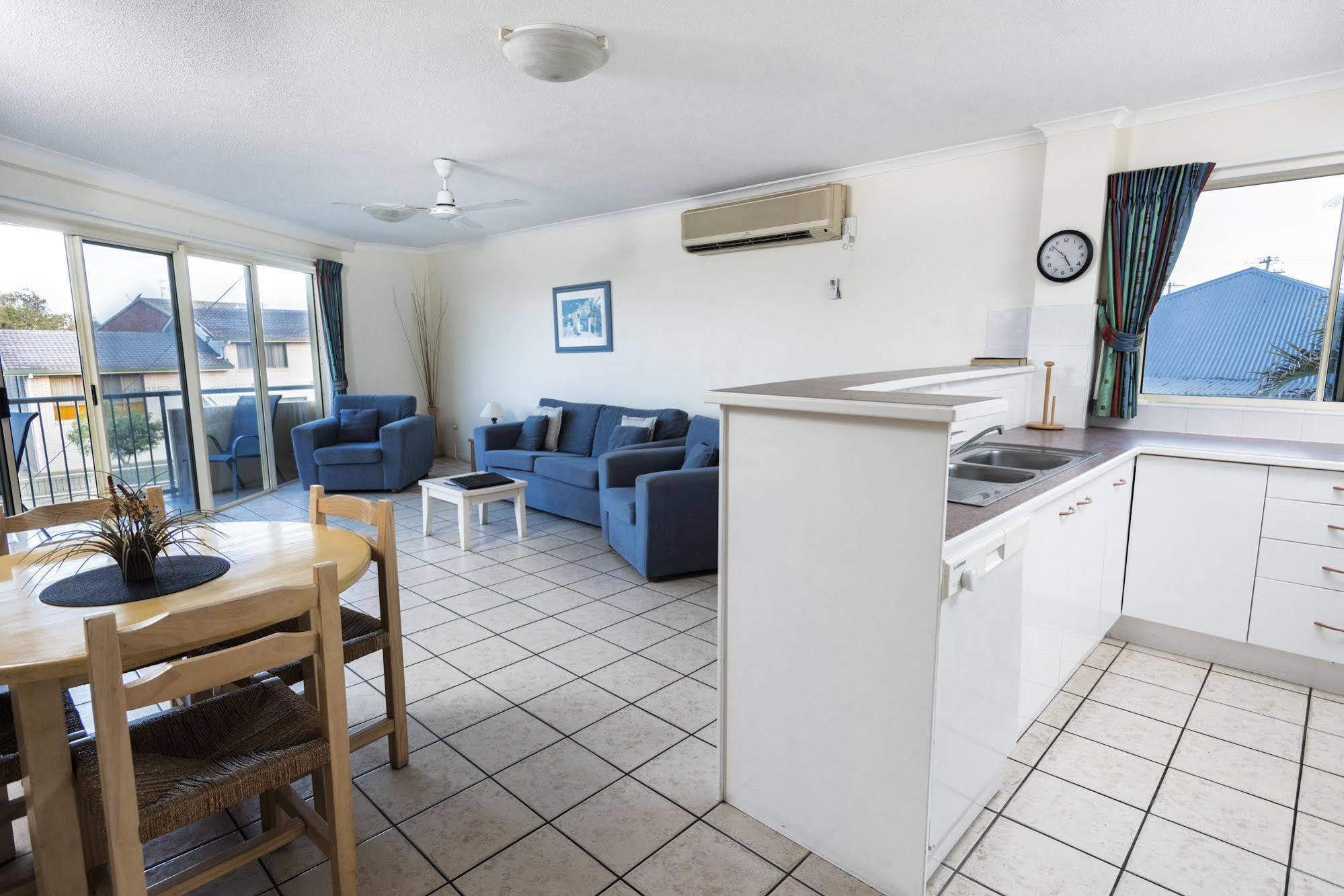 הרווי ביי Alexander Beachfront Apartments מראה חיצוני תמונה
