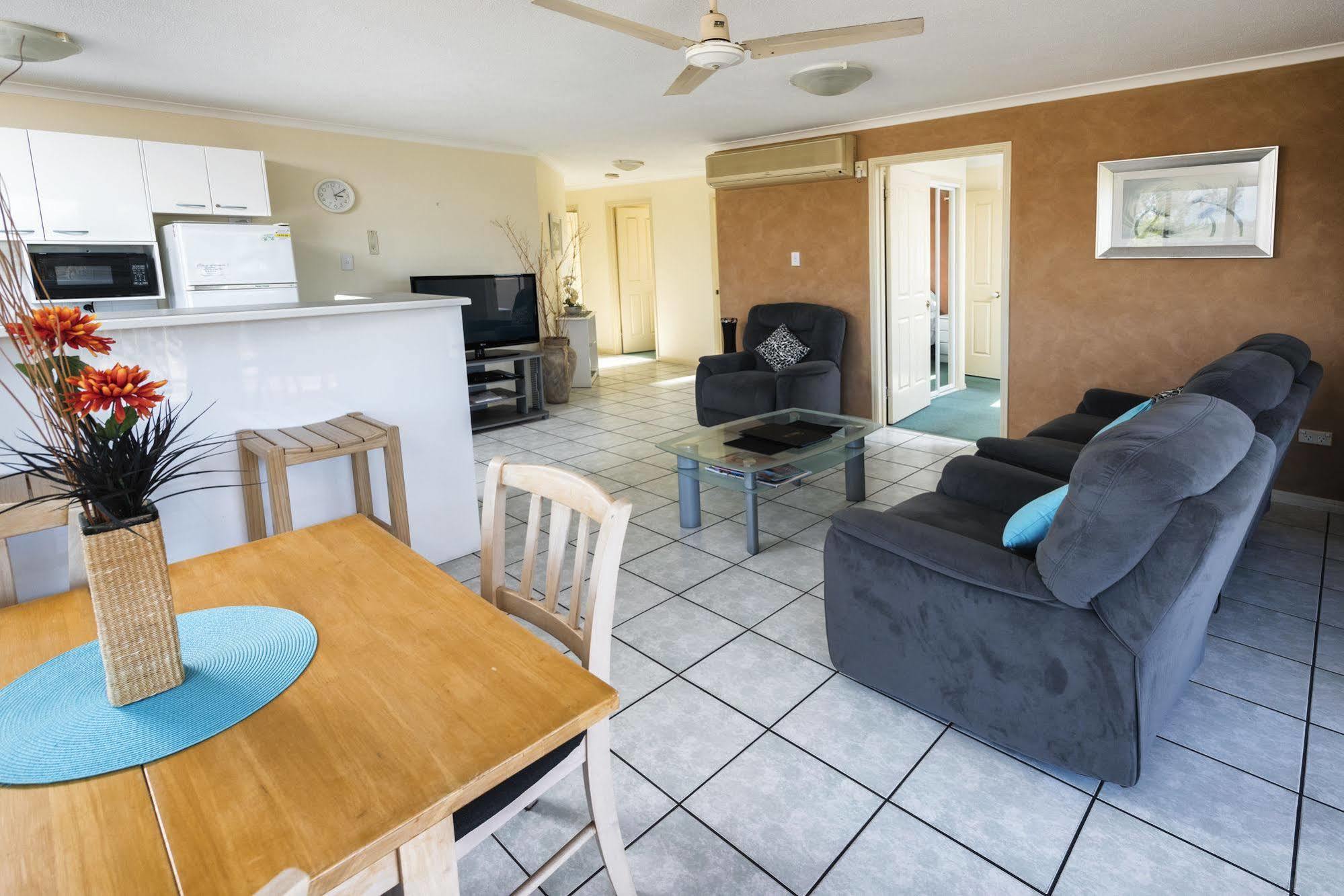 הרווי ביי Alexander Beachfront Apartments מראה חיצוני תמונה