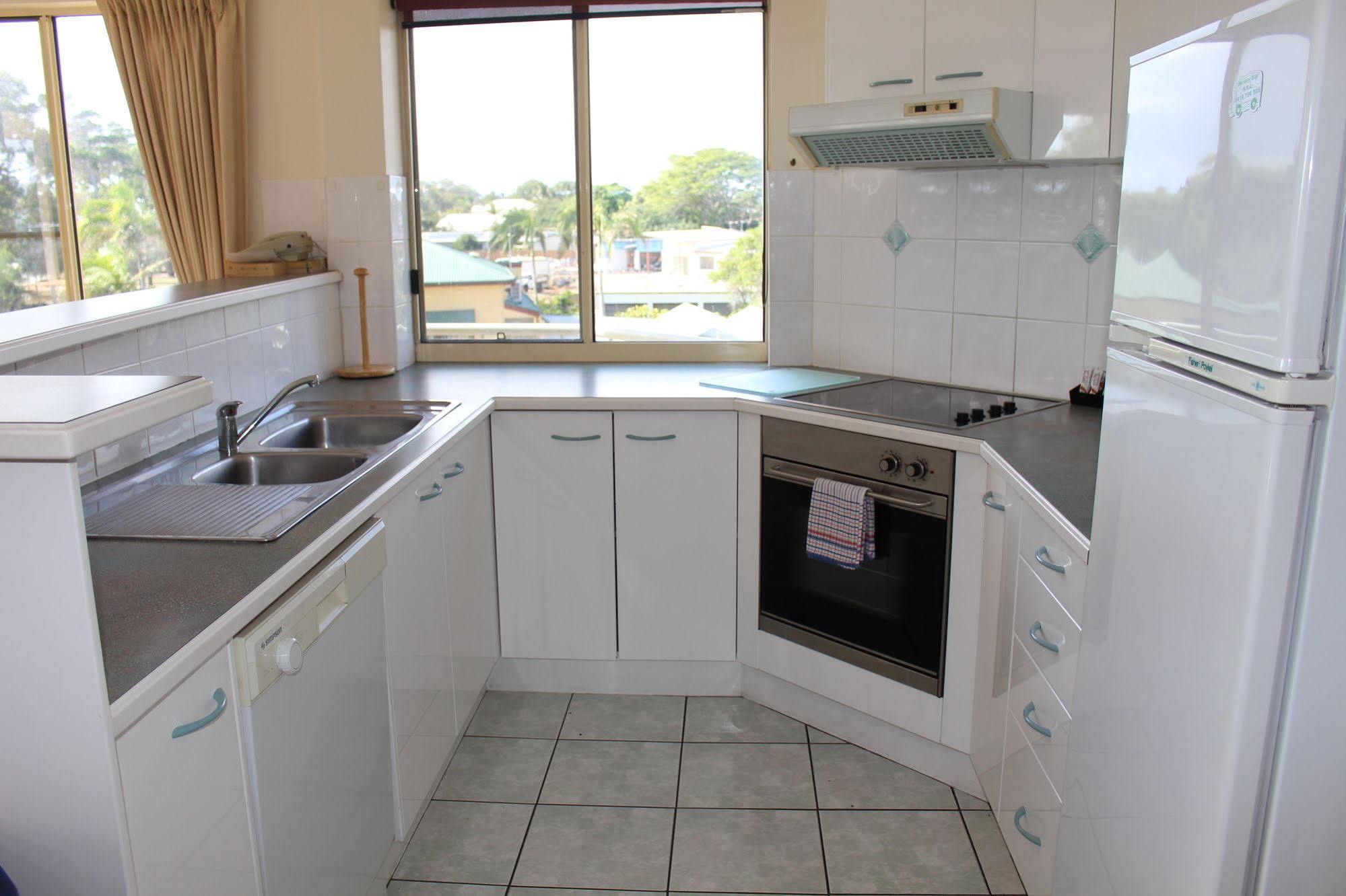 הרווי ביי Alexander Beachfront Apartments מראה חיצוני תמונה