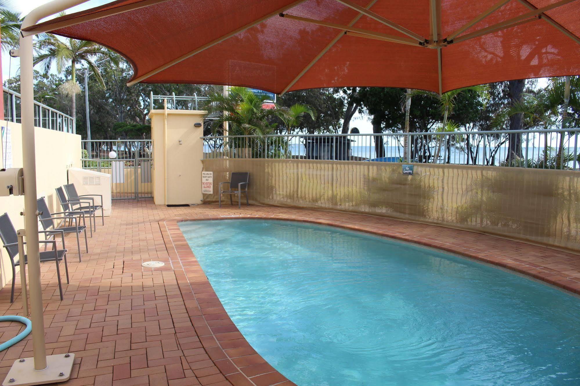 הרווי ביי Alexander Beachfront Apartments מראה חיצוני תמונה