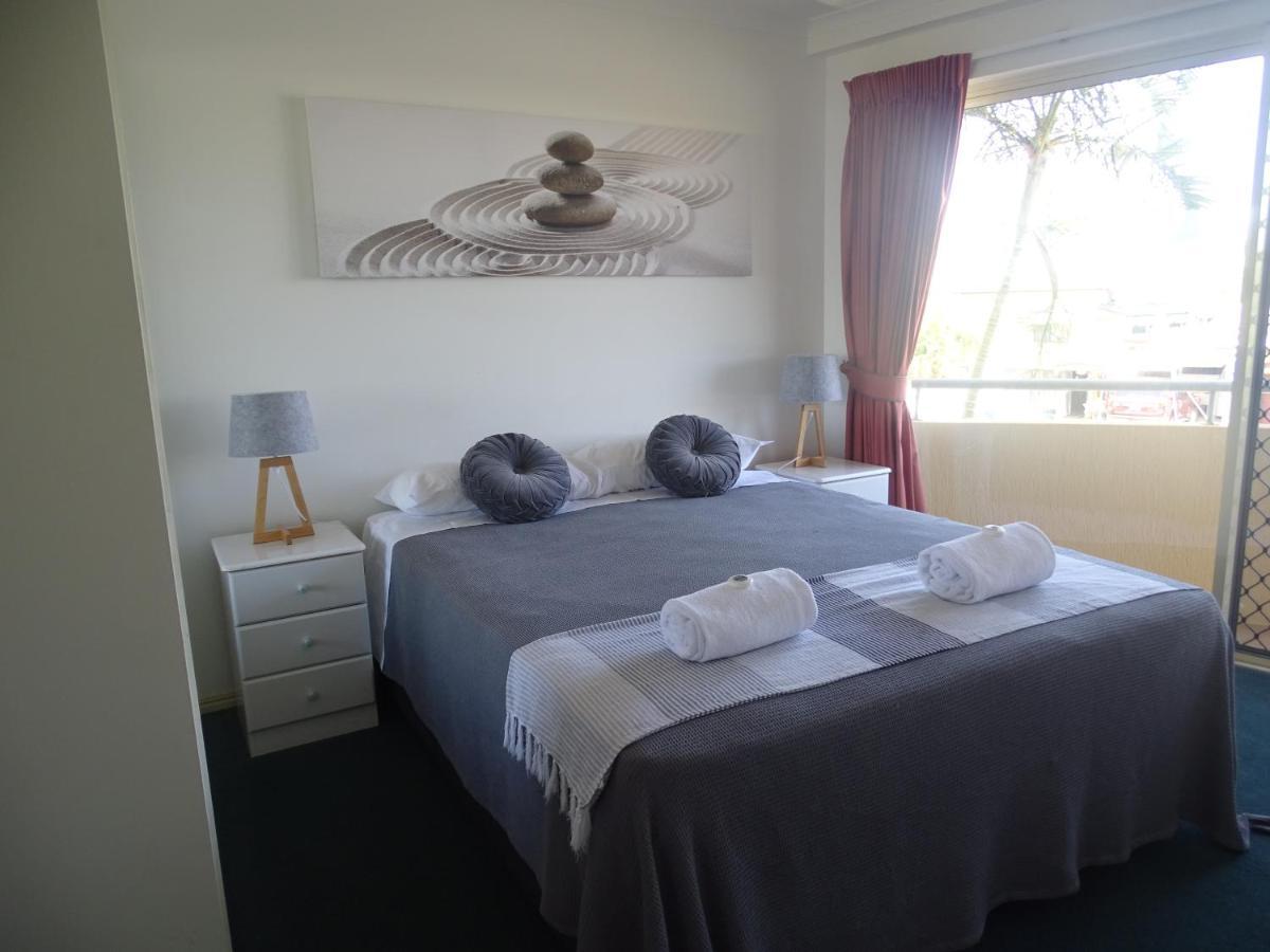 הרווי ביי Alexander Beachfront Apartments מראה חיצוני תמונה
