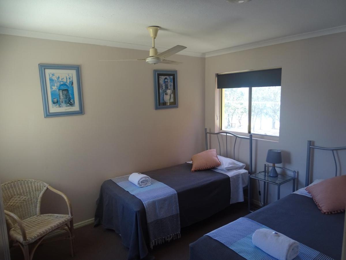 הרווי ביי Alexander Beachfront Apartments מראה חיצוני תמונה